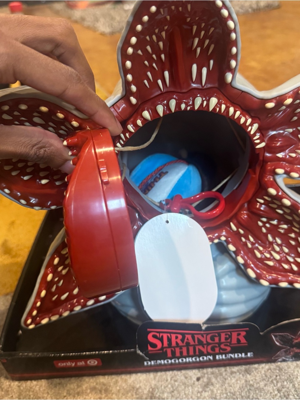 Stranger Things Demogorgon Bundle Target RARE!! - Picture 10 of 10